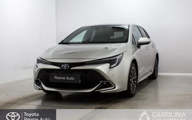 samochody osobowe Toyota Corolla cena 129998 przebieg: 3945, rok produkcji 2023 z Warszawa